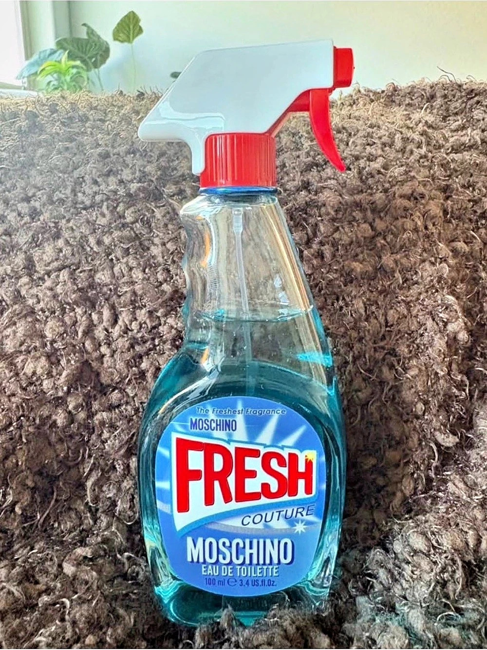 Moschino Fresh Couture Bottle